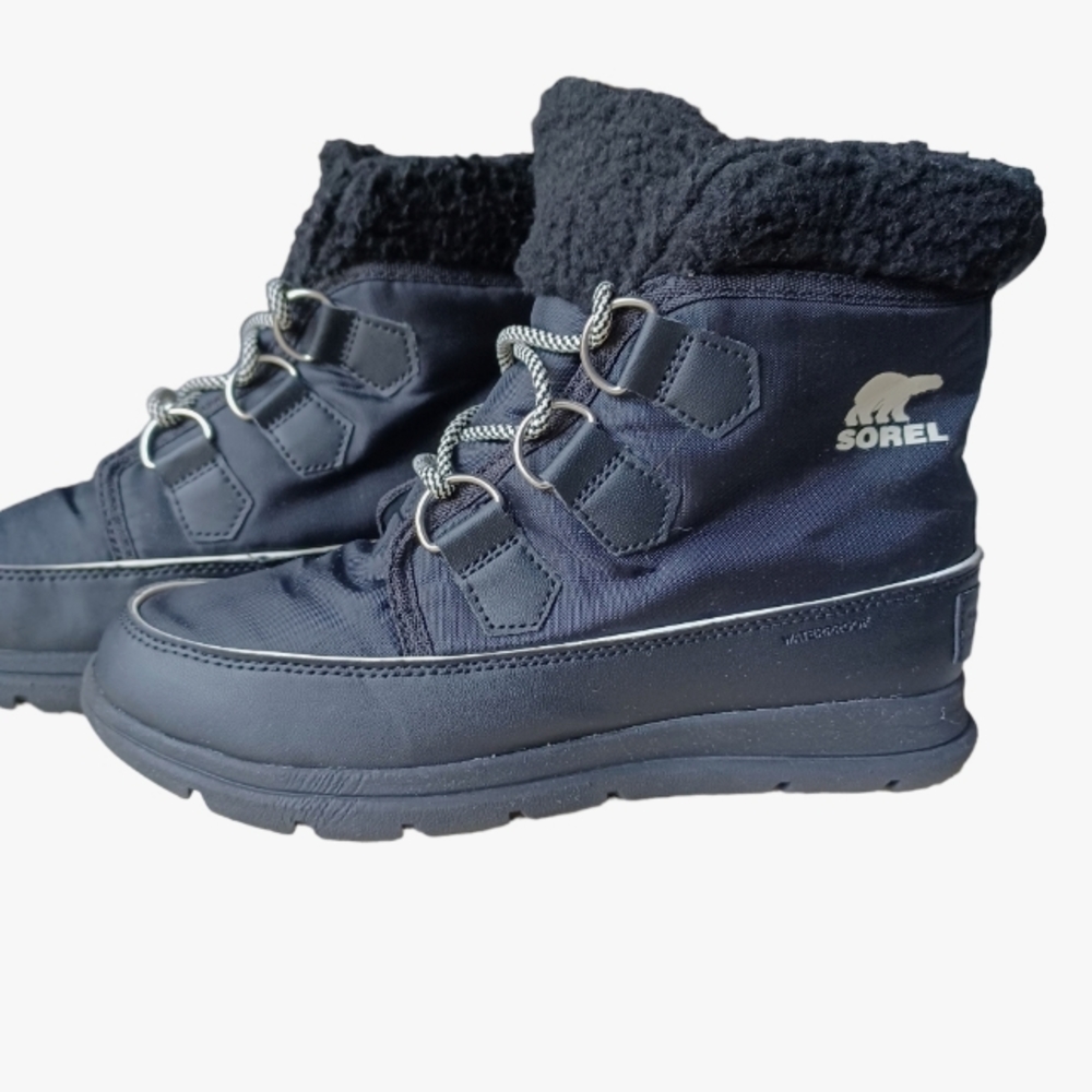SOREL explorer carnival womes black waterproof faux faur fur boots size 7.5
